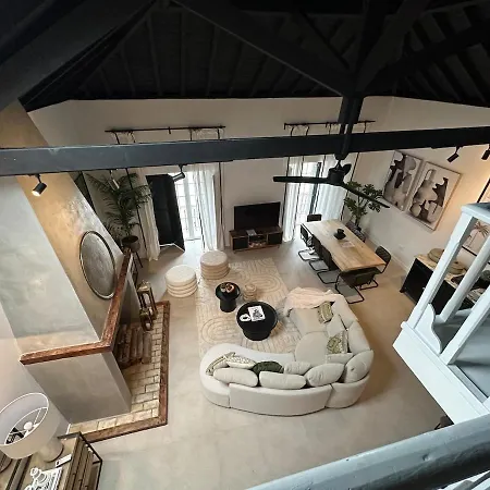 דירה Royal Barn Loft *