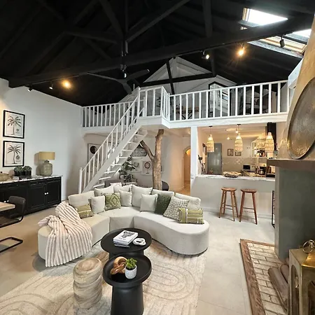 Royal Barn Loft Apartment Azambuja